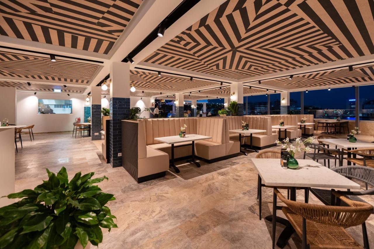 Harbor Hotel & Casino Curacao Виллемстад Экстерьер фото