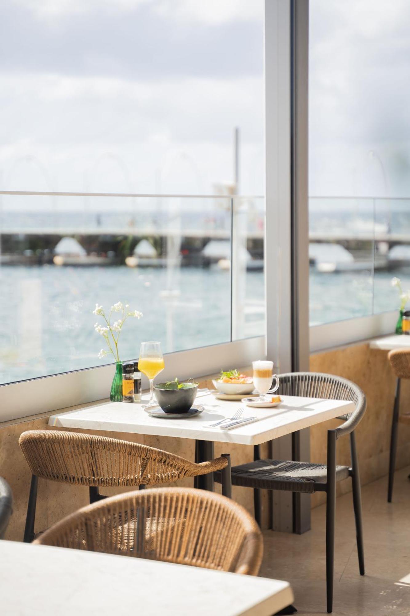 Harbor Hotel & Casino Curacao Виллемстад Экстерьер фото