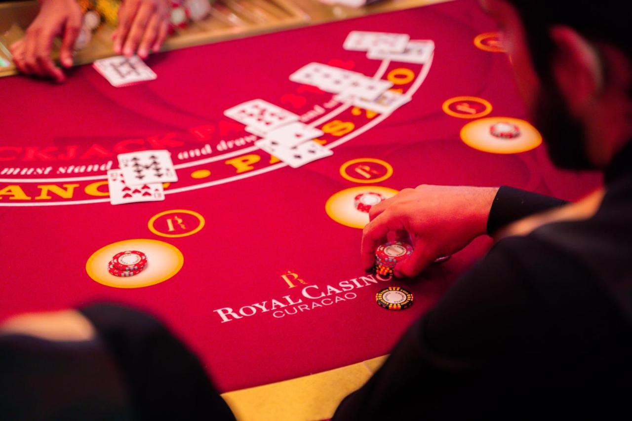 Harbor Hotel & Casino Curacao Виллемстад Экстерьер фото